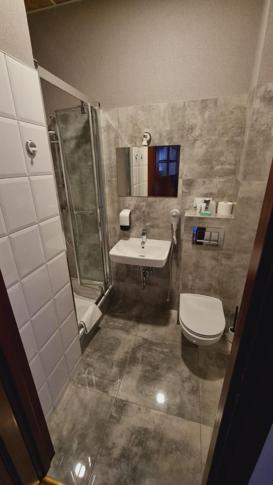 Hotel Mikorzyn Ślesin المظهر الخارجي الصورة