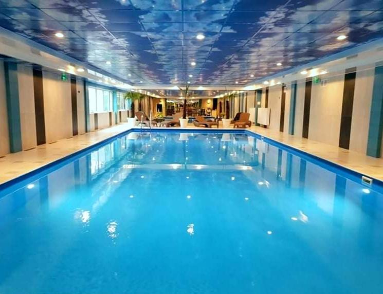 Hotel Mikorzyn Ślesin المظهر الخارجي الصورة